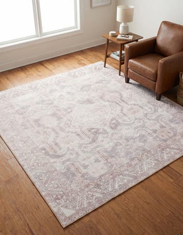 7' 6 x 7' 6 Washable Timeless Square Rug