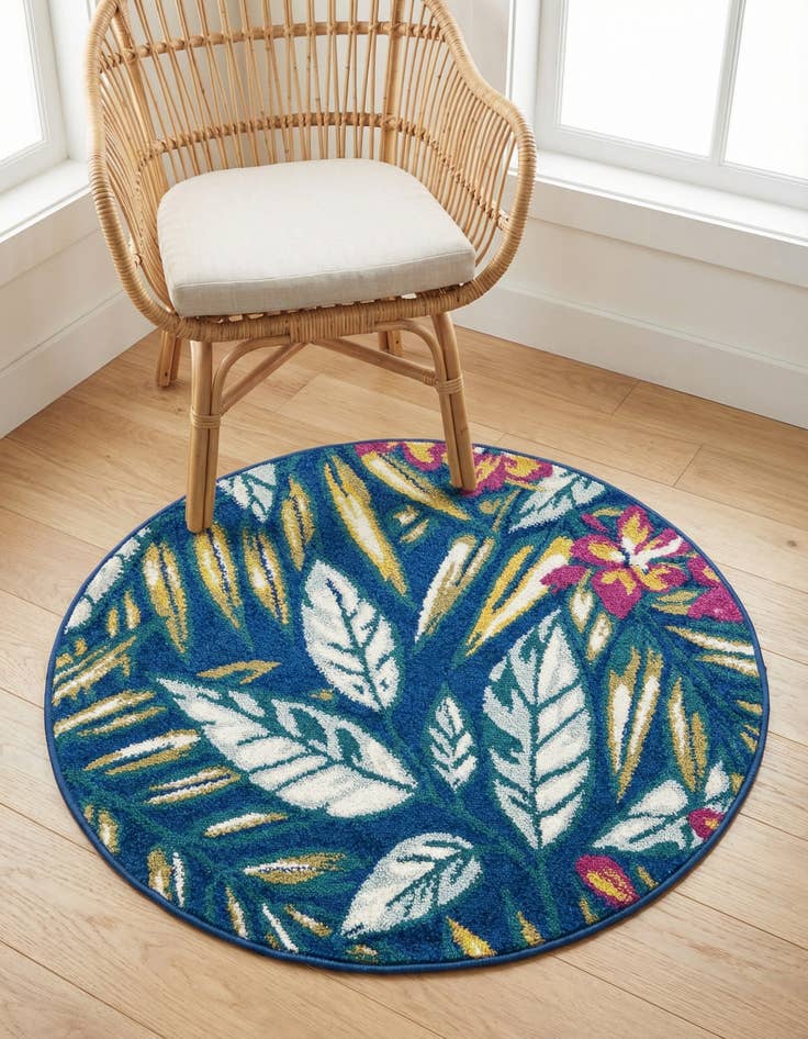 Detail image of 3' 3 x 3' 3 Bloom Round Rug