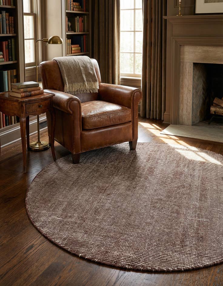 Detail image of 5' 1 x 5' 1  Hand Woven Jill Zarin English Manor Wool Round Rug