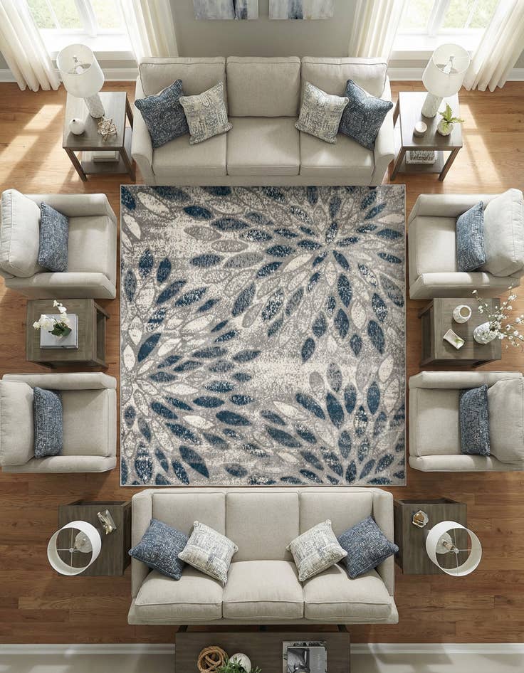 Detail image of 8' x 8' Charleston Square Rug