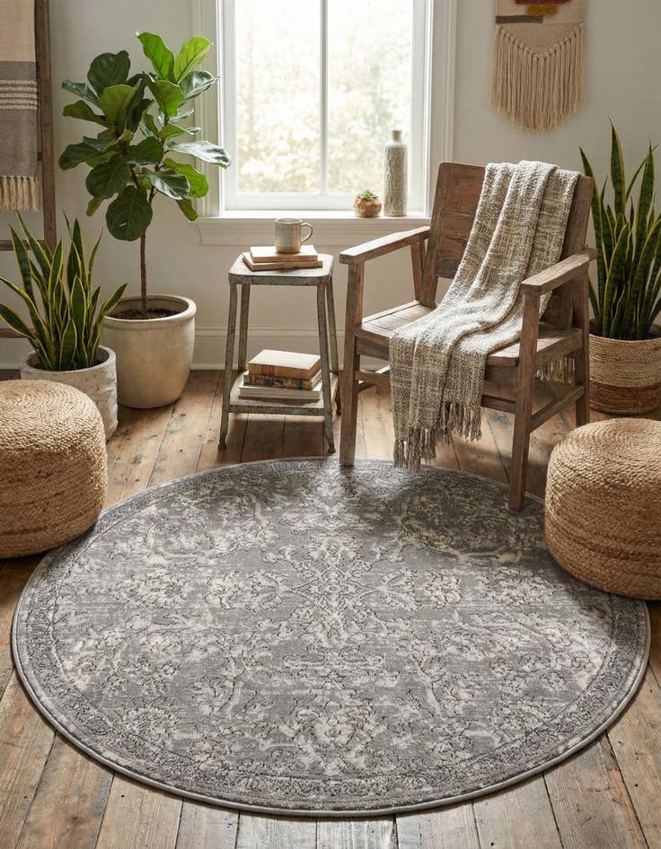 Detail image of 4' x 4' Oregon Round Rug