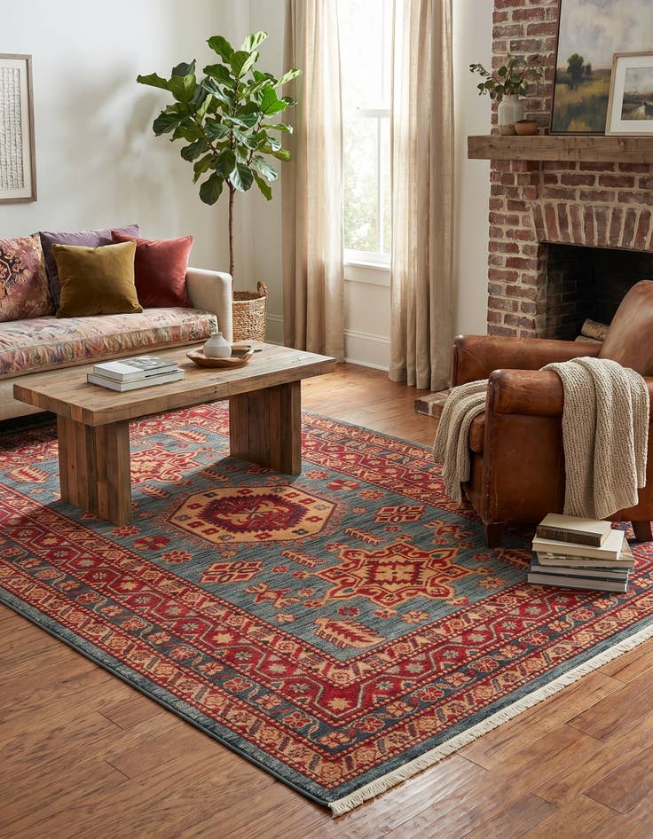 Detail image of 5' x 8' Serapi Rug