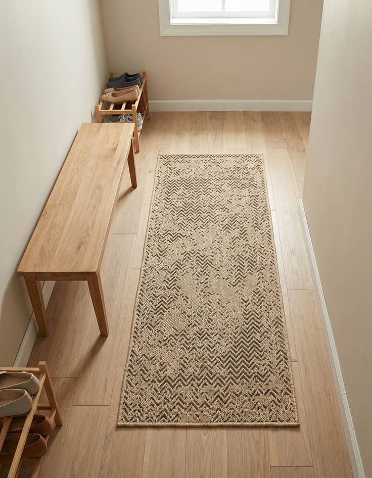 Detail image of 2' x 5' 3 Dunes Runner Rug