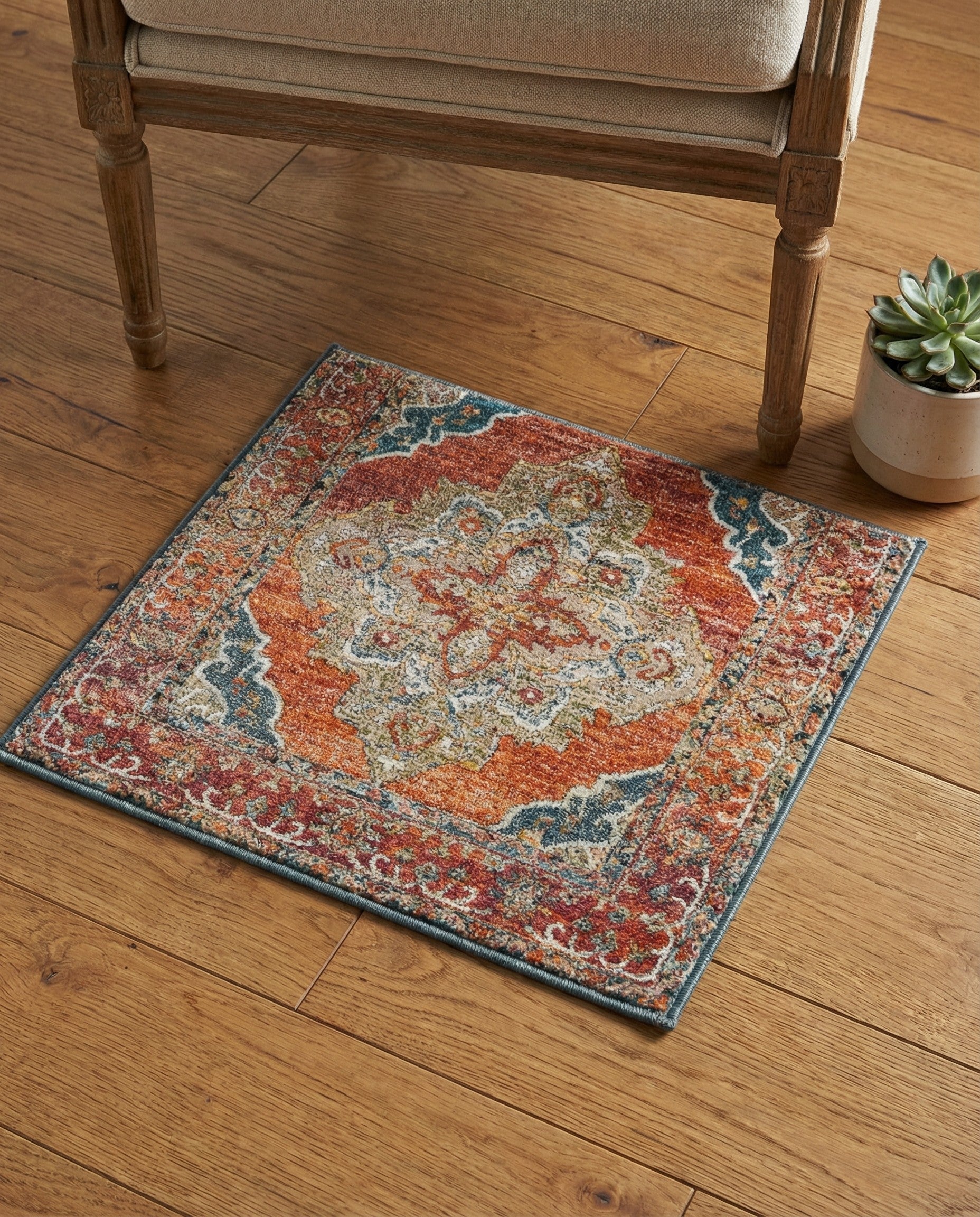 1' 4 x 1' 4 Isabella Sample Rug