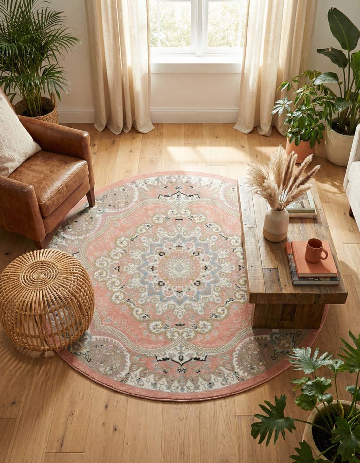 Detail image of 7' 10 x 7' 10 Kamala Washable Round Rug