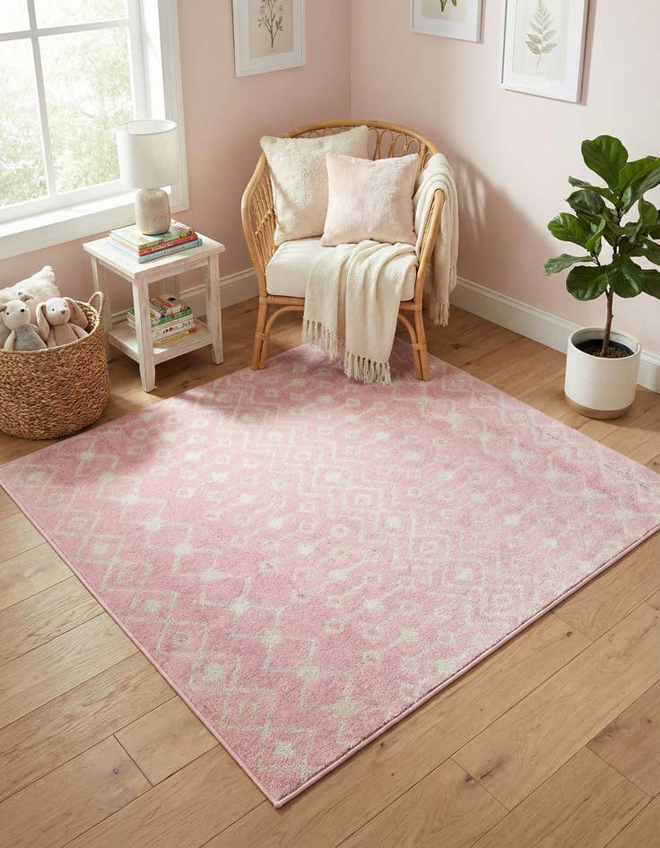 Detail image of 4' x 4' Moroccan Trellis Square Rug