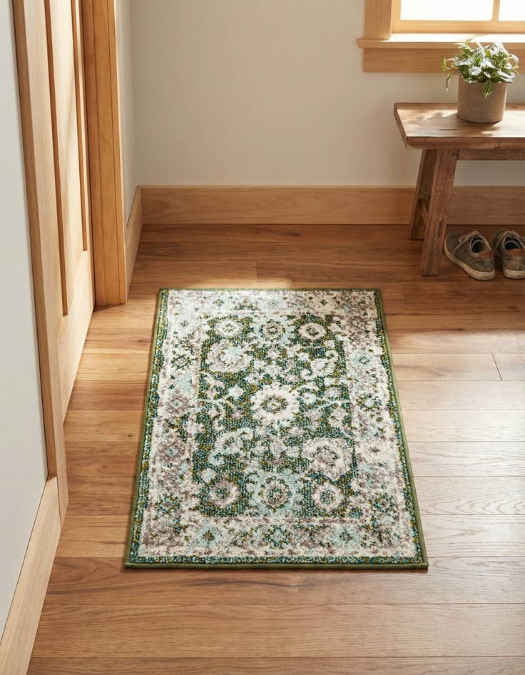 Detail image of 2' x 3' Carrington Rug