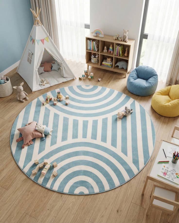 Detail image of 7' 10 x 7' 10 Whimsy Kids Round Rug