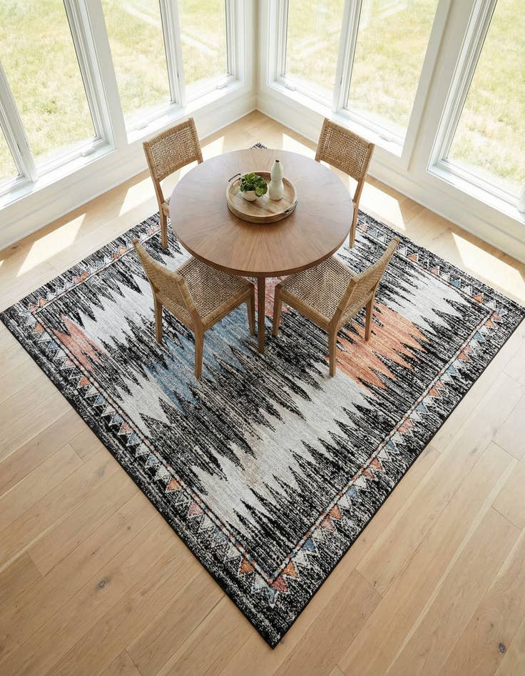 Detail image of 7' 10 x 7' 10 Aramis Square Rug