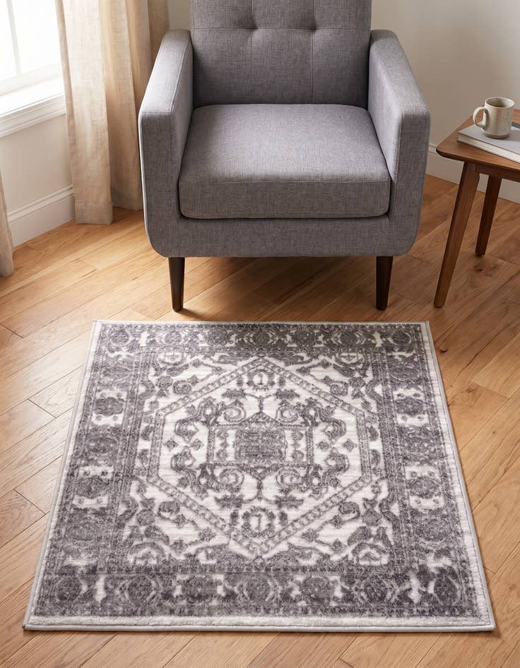Detail image of 3' 3 x 3' 3 Boston Square Rug