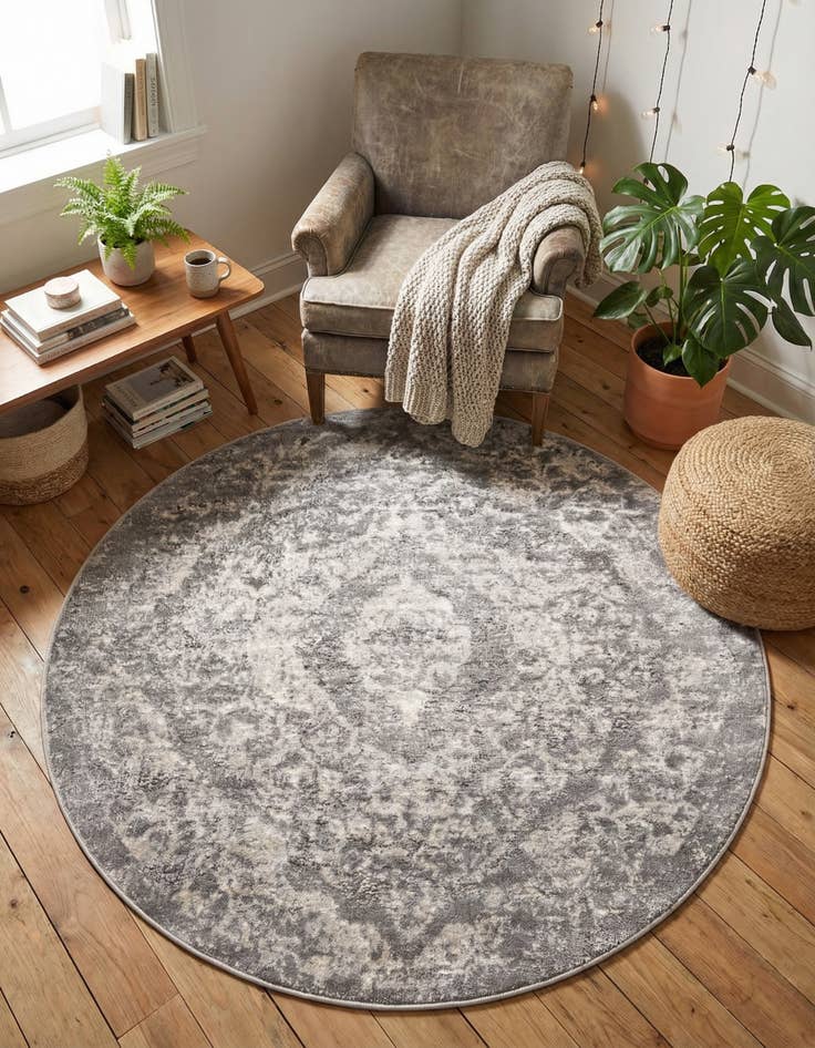 Detail image of 5' 3 x 5' 3 Oregon Round Rug