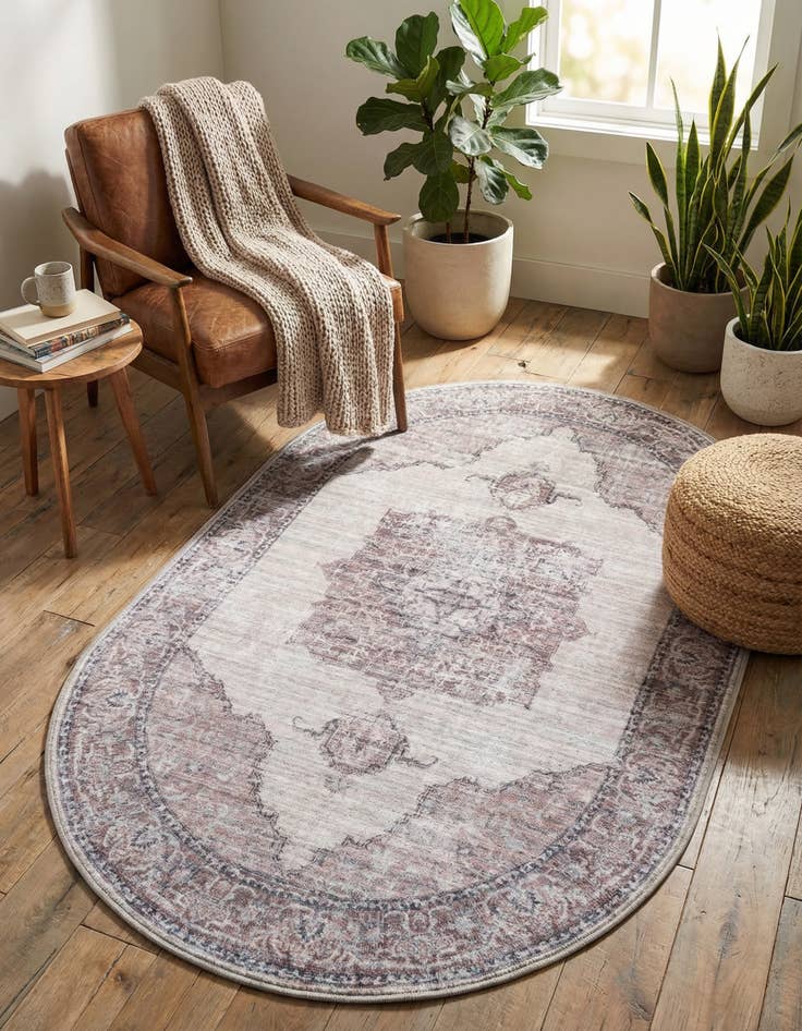 Detail image of 3' 3 x 5' 3 Washable Mangata Oval Rug