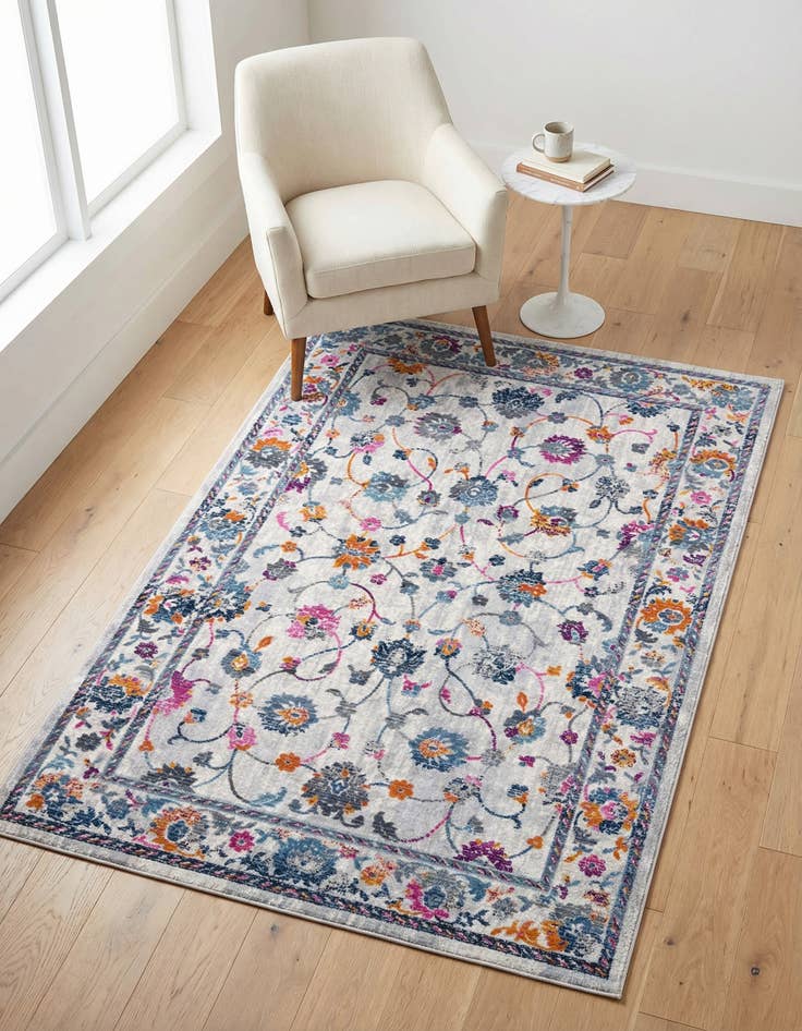 Detail image of 3' 7 x 5' 3 Budapest Rug