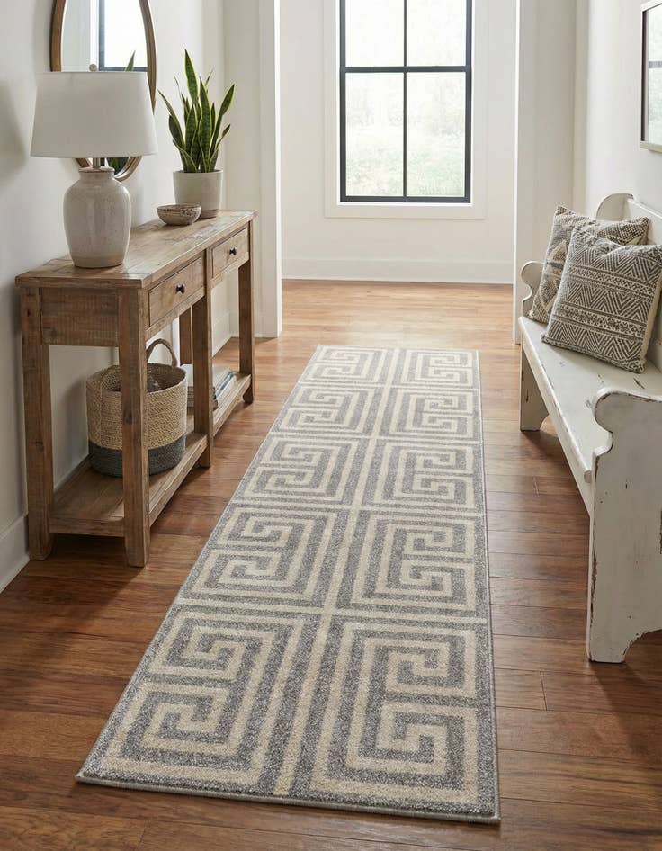 Detail image of 2' 7 x 10' Greek Key Runner Rug