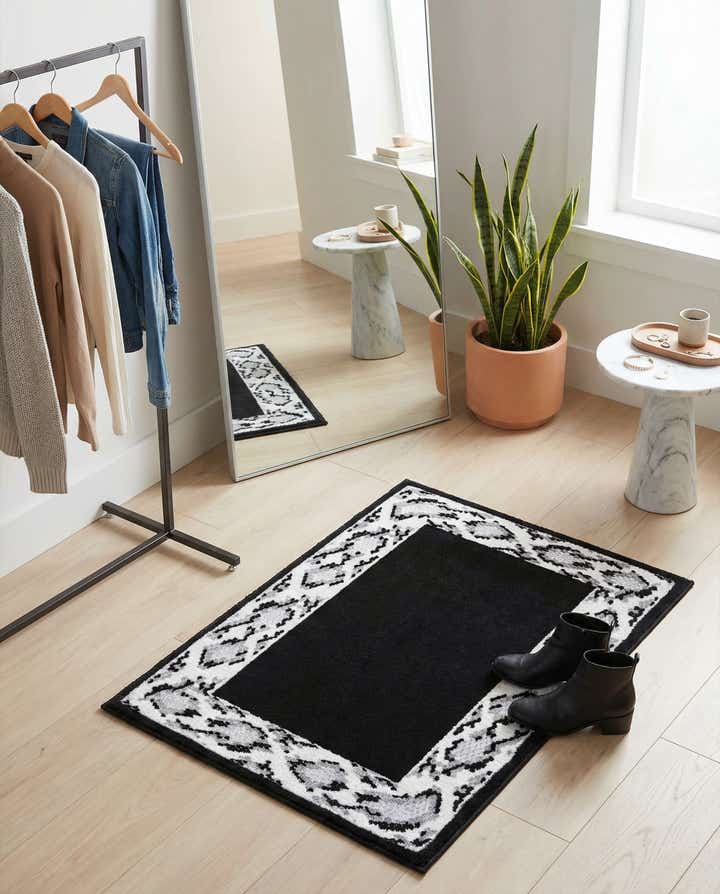 2' x 3' Vince Camuto Rug
