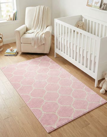 3' x 5' 3 Lattice Frieze Rug