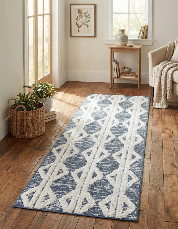 Detail image of 2' 4 x 6' Sabrina Soto Casa Palma Runner Rug