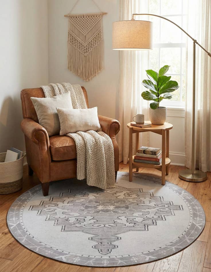 Detail image of 5' x 5' Timeless Round Rug