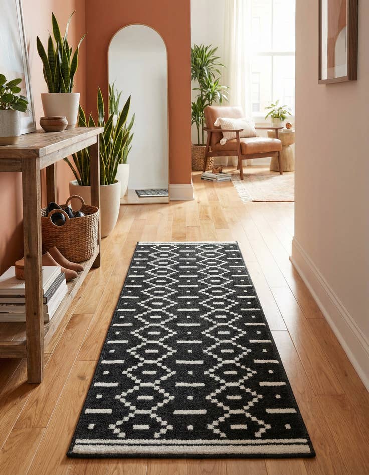 Detail image of 2' x 6' Oslo Runner Rug