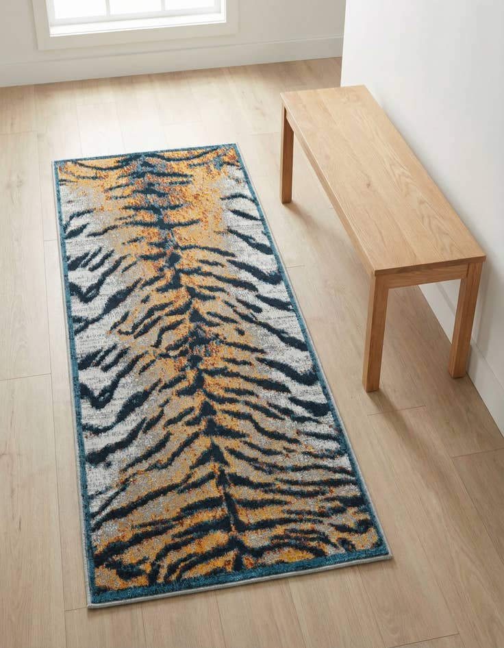 Detail image of 2' x 4' Kamala Washable Runner Rug