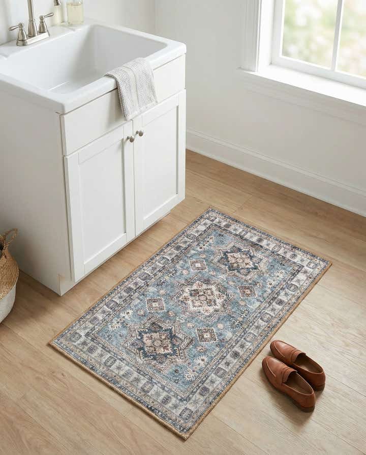 2' x 3' 1 Washable Timeless Rug