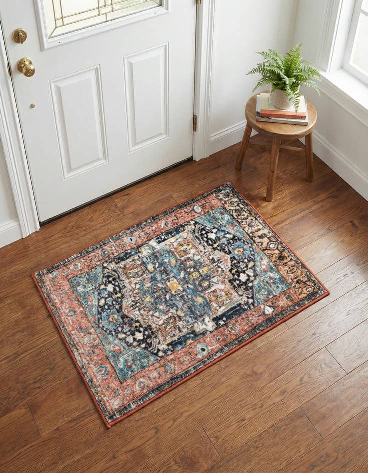 Detail image of 2' 2 x 3' Medina Rug