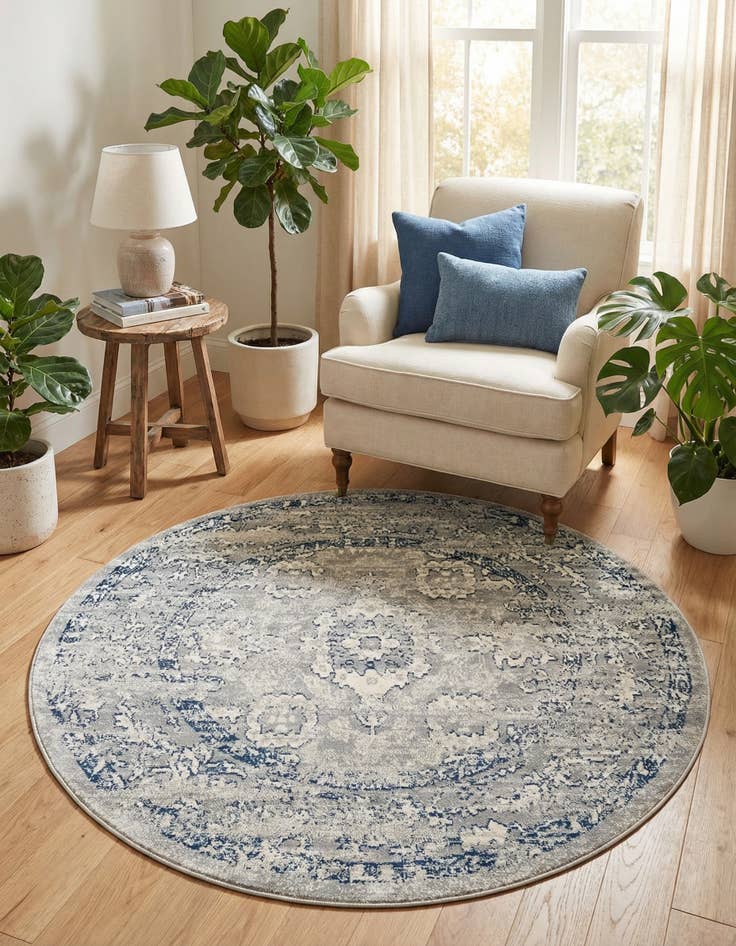 Detail image of 5' x 5' Charleston Round Rug