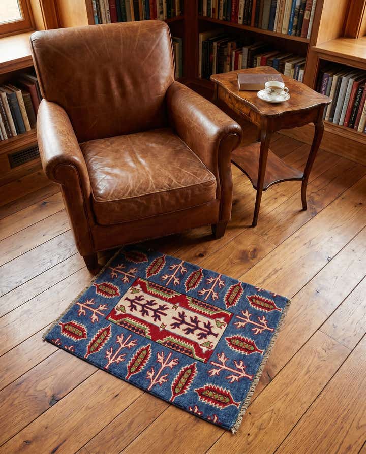 2' x 3' Hand Knotted Kazak Rug
