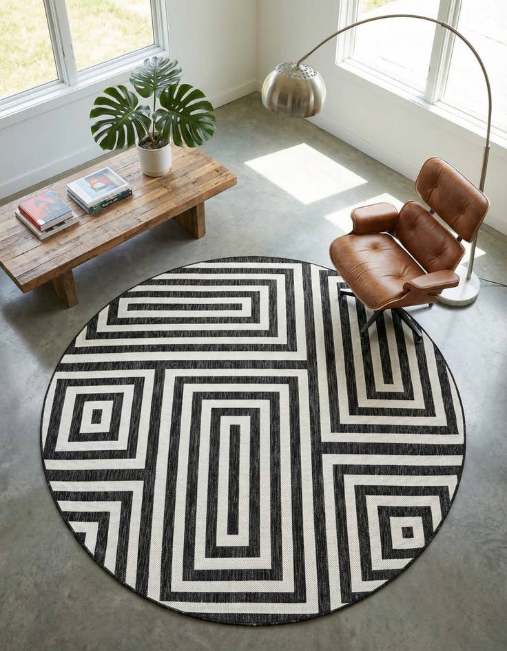 Detail image of  10' x 10'  Washable Modern Indoor / Outdoor Round Rug