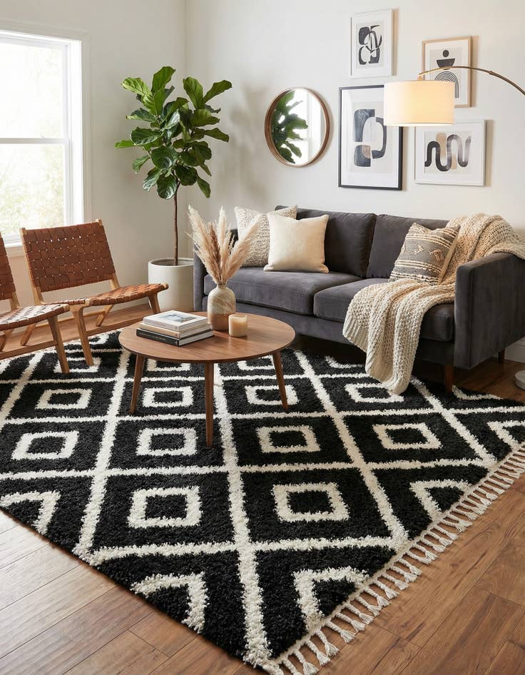 Detail image of 7' 10 x 7' 10 Athena Shag Square Rug