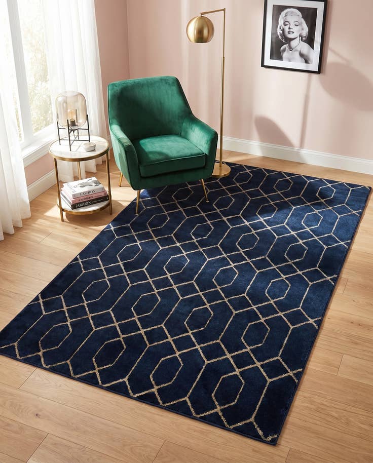 Detail image of 5' 3 x 8' Marilyn Monroe™ Glam Trellis Rug