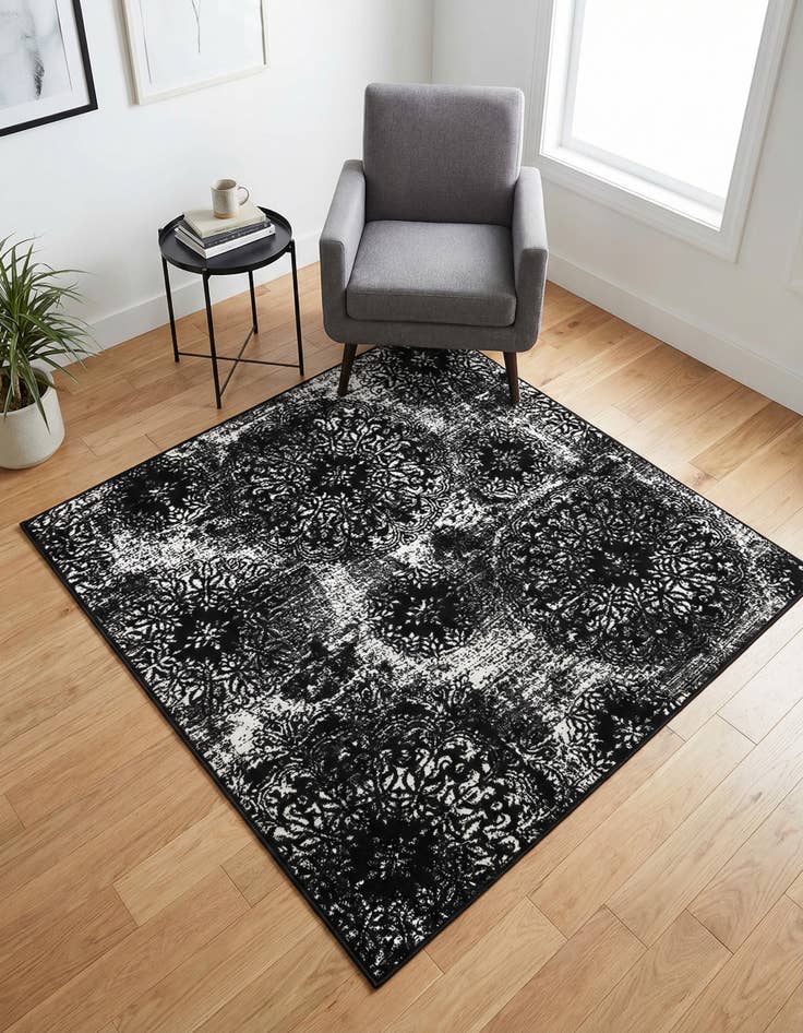 Detail image of 6' x 6' Monte Carlo Square Rug