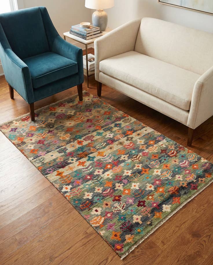 Detail image of 3' 2 x 5' 4 Hand Knotted Balouch Wool Rug