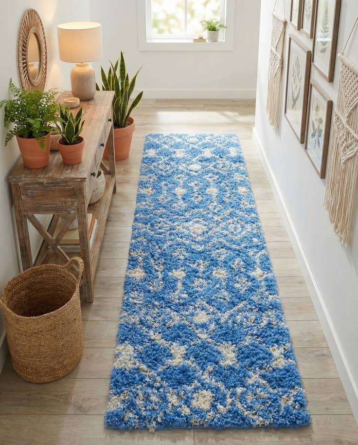 Detail image of 2' x 6' Moroccan Trellis Shag Runner Rug