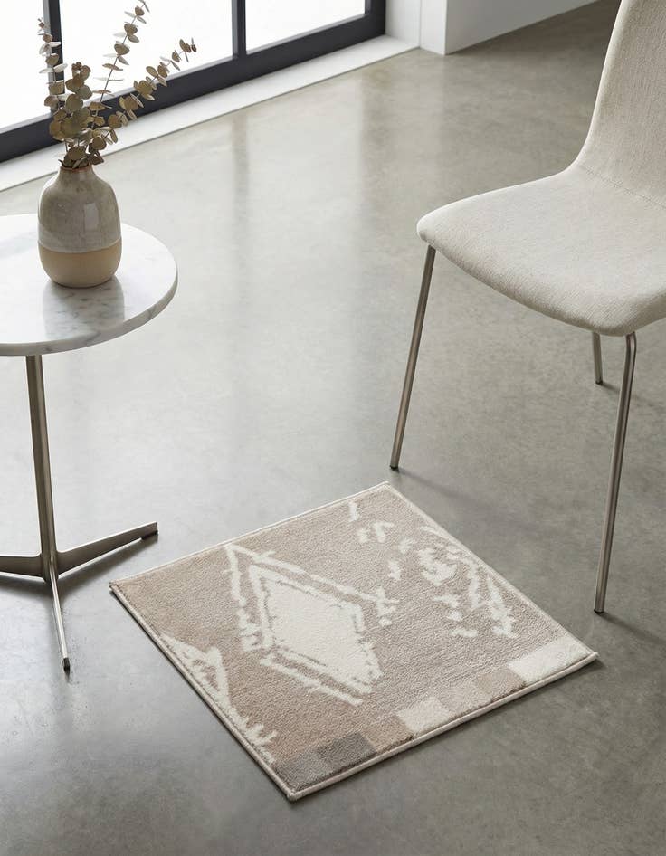 Detail image of Jill Zarin 1' 8 x 1' 8 Uptown Carnegie Hill Sample Rug