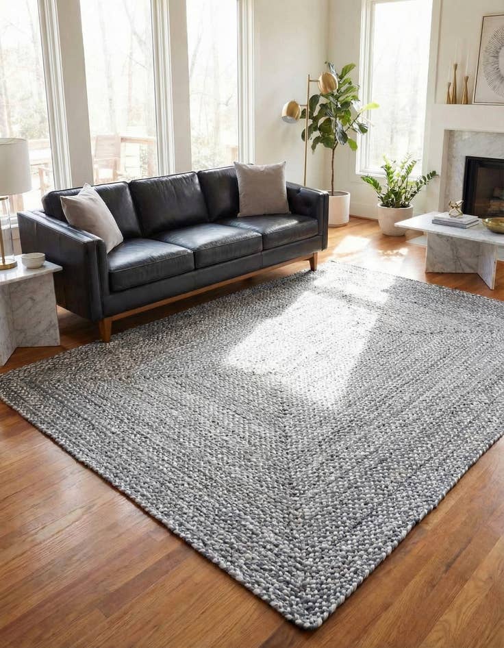 Detail image of 8' x 10' Handmade Braided Chindi Rug