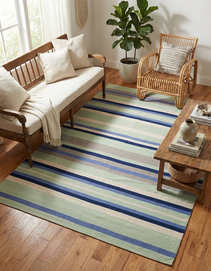 Detail image of 5' 1 x 8'  Hand Woven Flatweave Cotton Dhurrie Rug