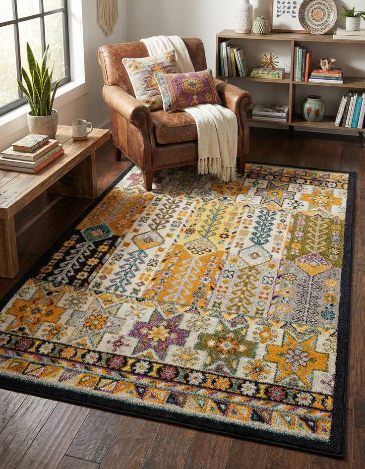 Detail image of 4' x 6' Carrington Rug