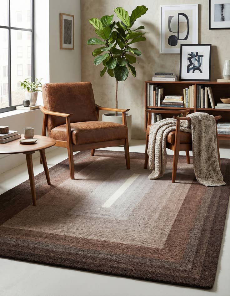 Detail image of 4' 1 x 6' 1 Ombre Wool Rug
