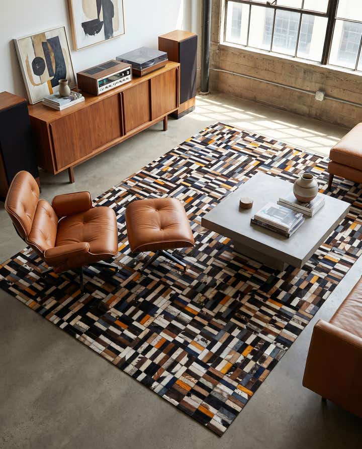 5' 1 x 8' Cowhide - Patchwork Rug