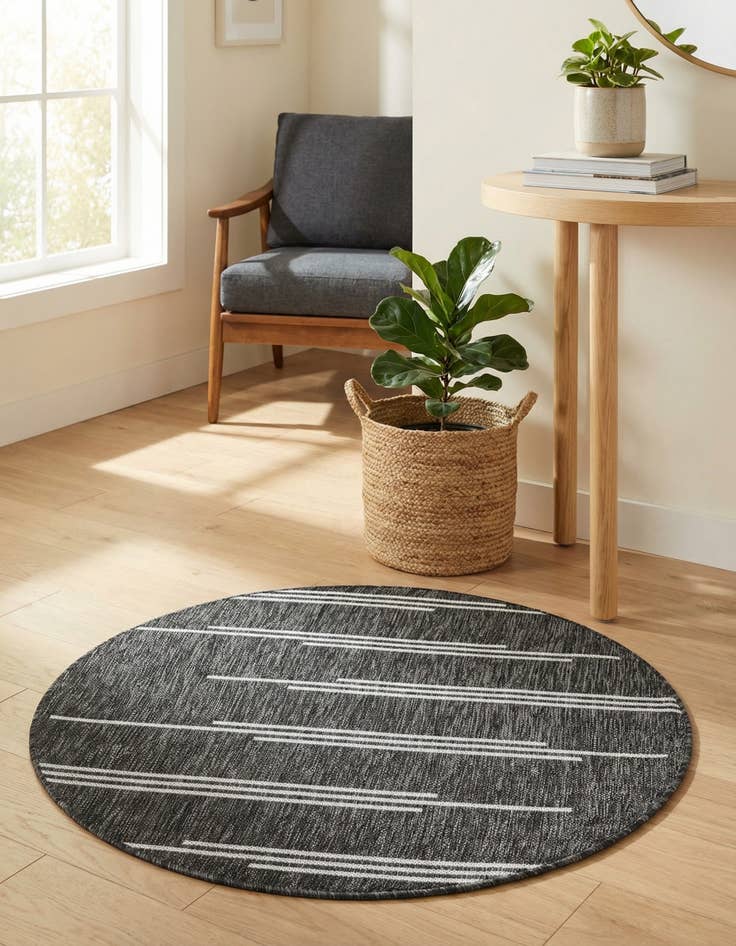 Detail image of 3' 1 x 3' 1 Easy-Clean Modern Indoor / Outdoor Round Rug