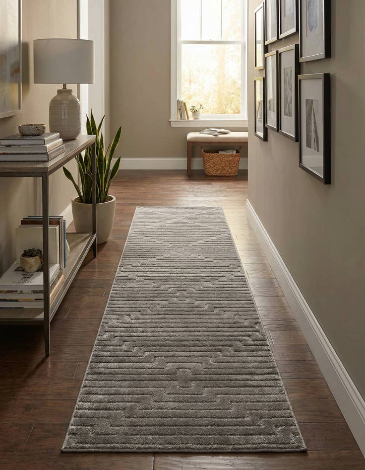 Detail image of 2' 7 x 12' Vogue Geo Runner Rug