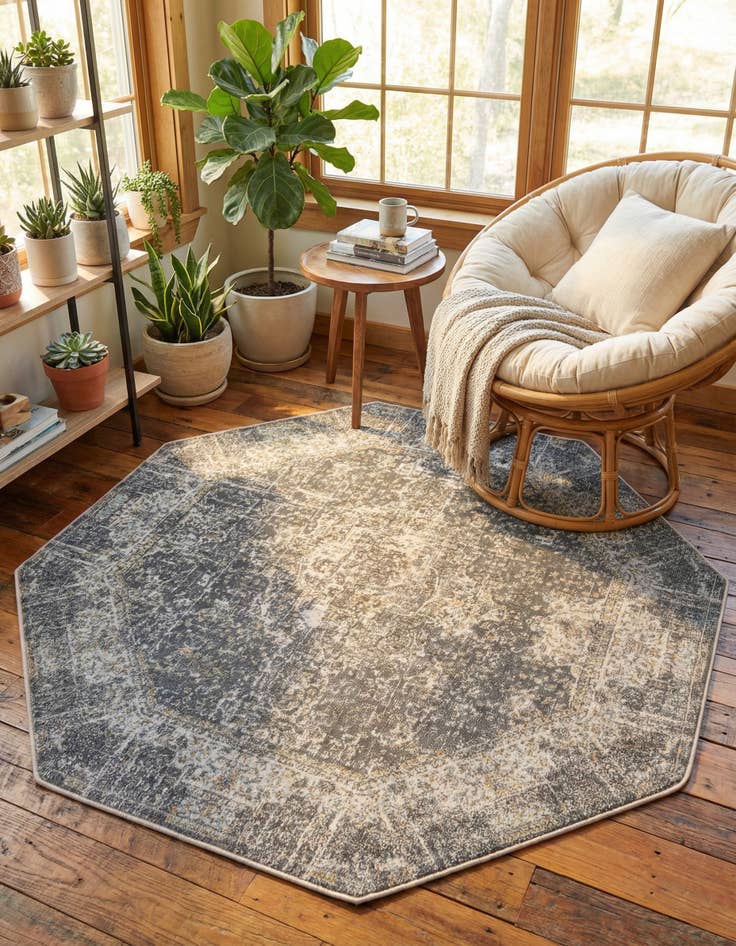 Detail image of 4' 3 x 4' 3 Havana Octagon Rug