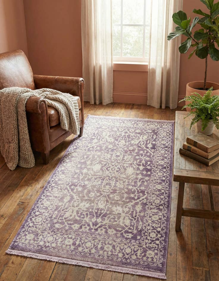 Detail image of 3' 3 x 5' 3 Modern Classical Rug