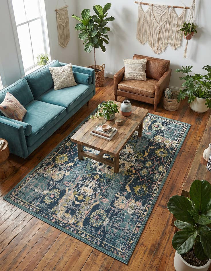 Detail image of 5' x 8' Charleston Rug