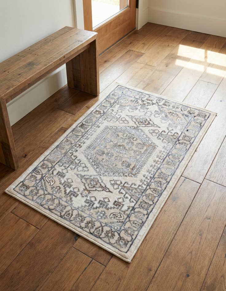 Detail image of 2' x 3' Highbury Rug