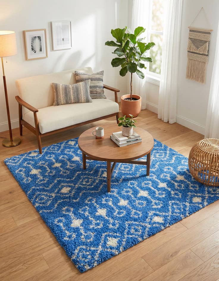 Detail image of 6' x 6' Moroccan Trellis Shag Square Rug