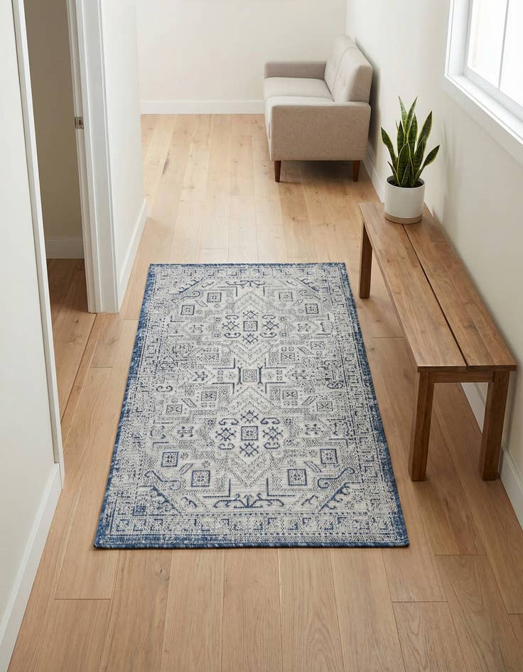 Detail image of 3' x 5' 3 Easy-Clean Aztec Indoor / Outdoor Rug