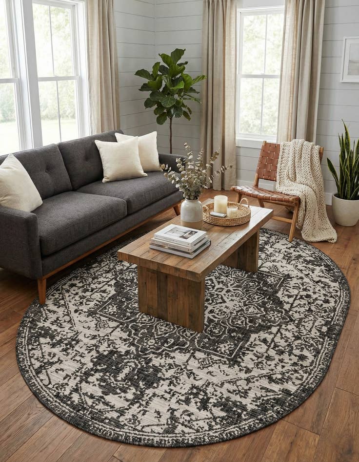 Detail image of 7' 10 x 10' Easy-Clean Jill Zarin Dubai Indoor / Outdoor Oval Rug