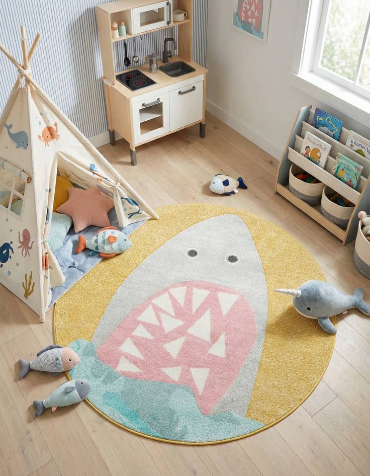 Detail image of 5' 1 x 5' 1 Shark Whimsy Kids Round Rug